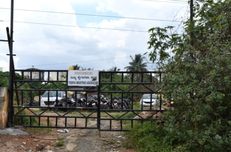 PARKING PLACE PROVIDED FOR THE SEIZED VEHICLE BY THE POLICE DEPARTMENT